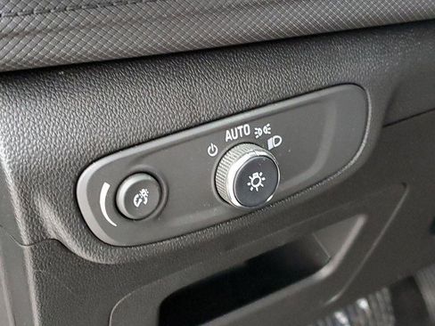 Used 2024 Chevrolet TrailBlazer LT w/ Driver Confidence Package image 7