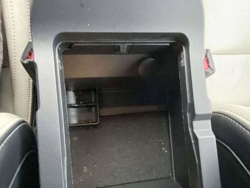 Used 2024 Ford Mustang Premium image 17