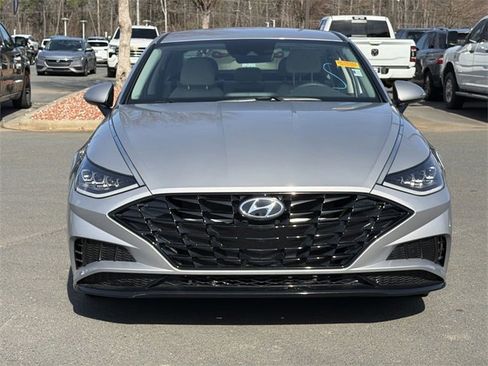 Used 2023 Hyundai Sonata SEL image 8