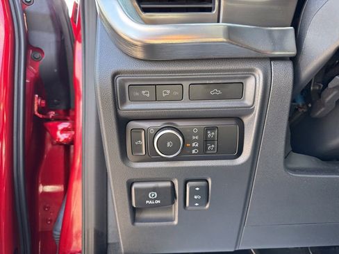 Used 2023 Ford F150 Lariat w/ Trailer Tow Package AWD/4WD image 12