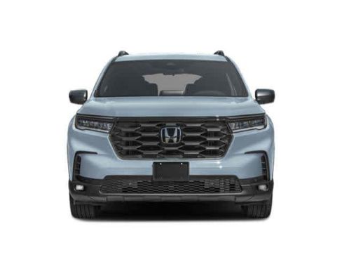Used 2025 Honda Pilot Sport image 5