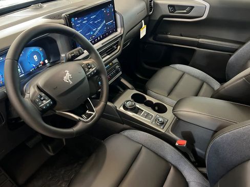 New 2025 Ford Bronco Sport Outer Banks w/ Sasquatch Outer Banks Package image 12