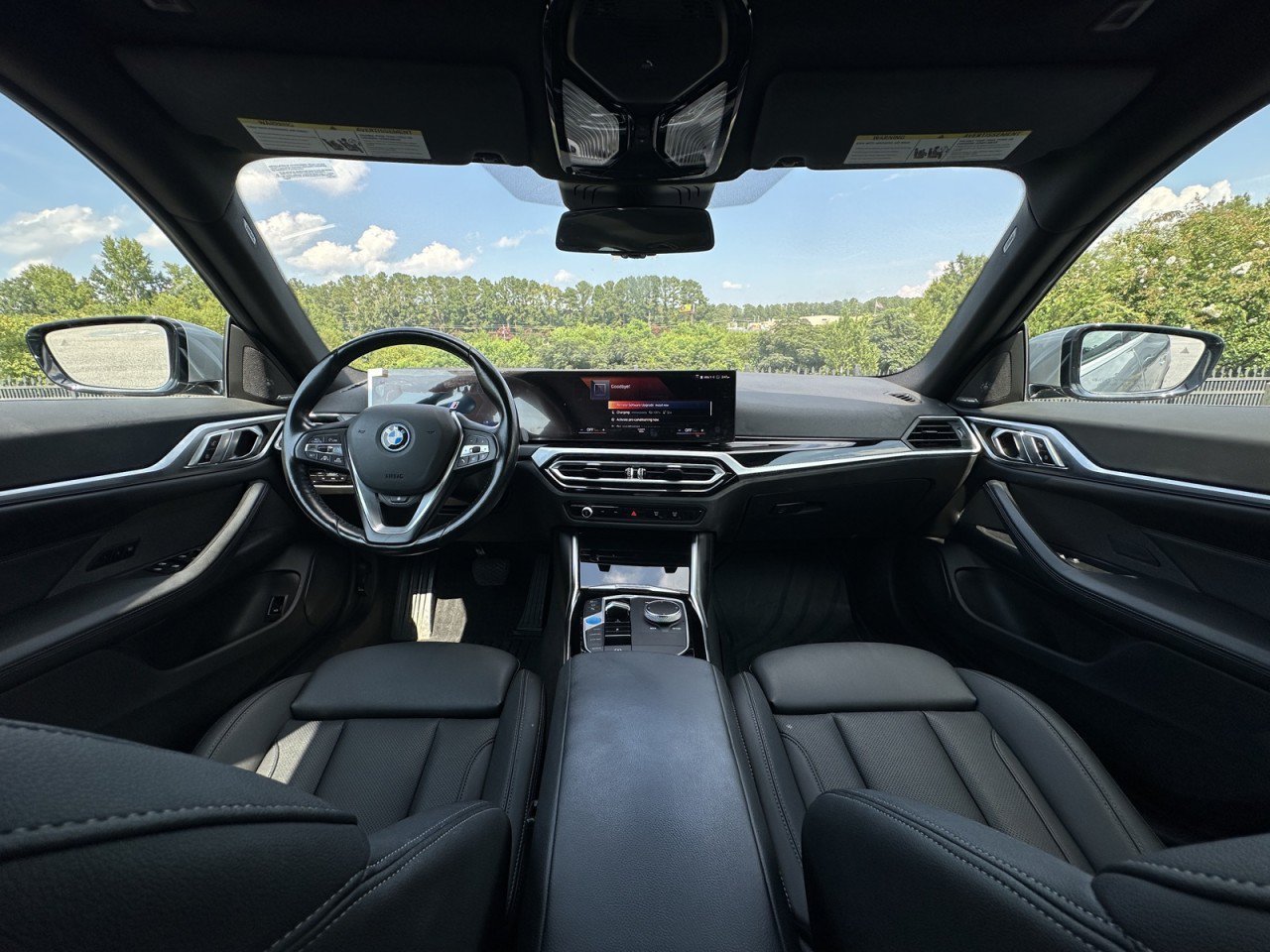Used 2023 BMW i4 eDrive40 RWD image 15