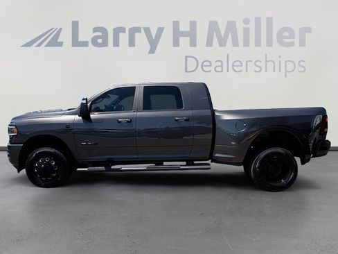 Used 2024 RAM 3500 Laramie w/ Night Edition AWD/4WD image 2