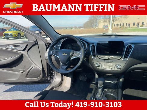 Used 2023 Chevrolet Malibu LT FWD image 6