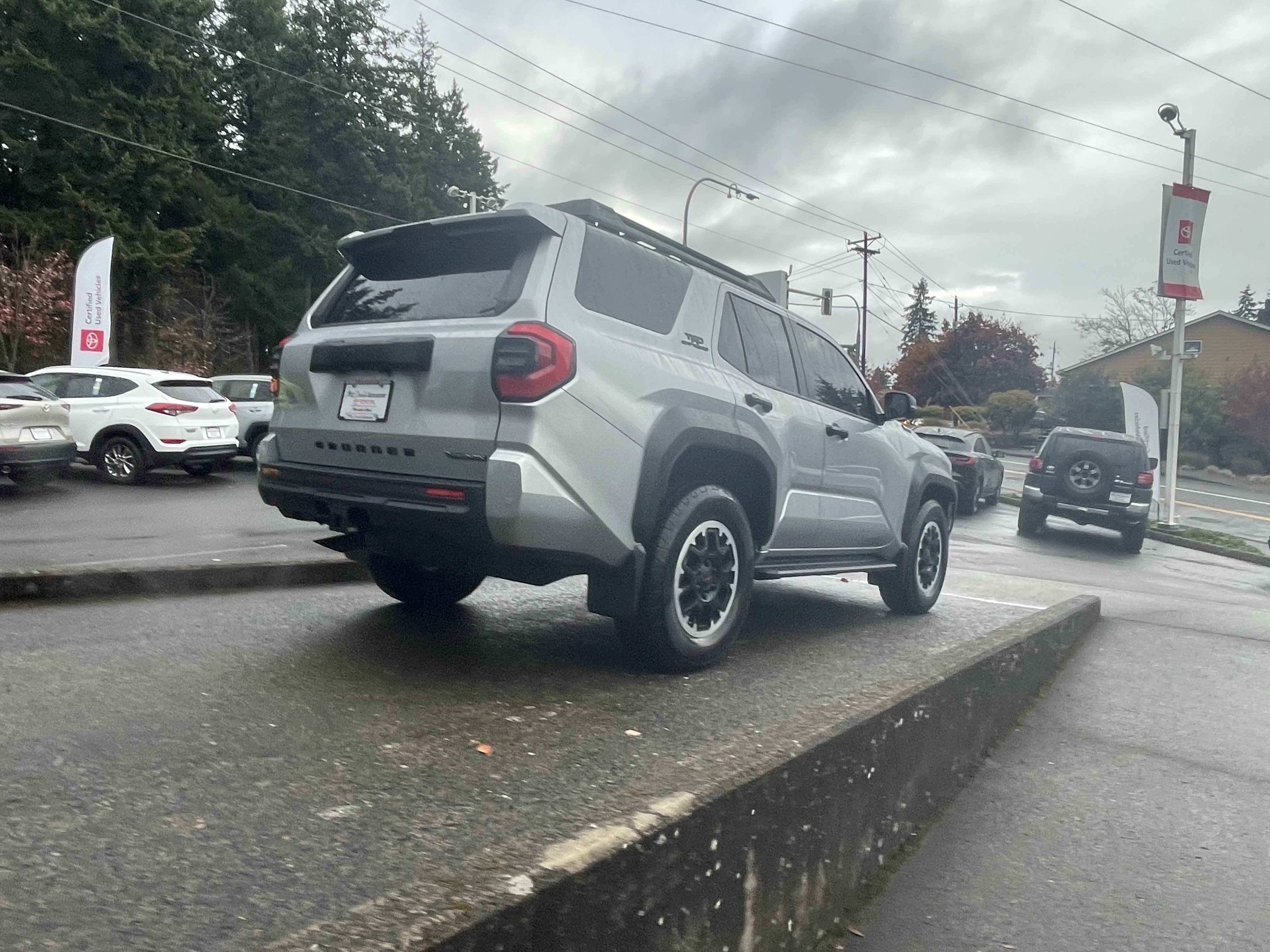 Certified 2026 Toyota 4Runner TRD Off-Road Premium AWD/4WD image 7