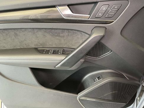 Used 2019 Audi SQ5 Prestige w/ Prestige Package AWD/4WD image 31