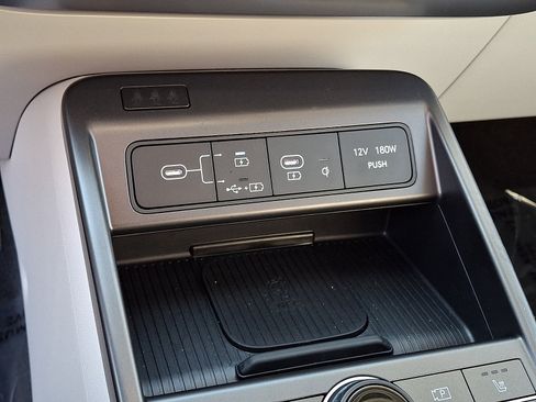 Used 2026 Hyundai Kona Limited FWD image 18
