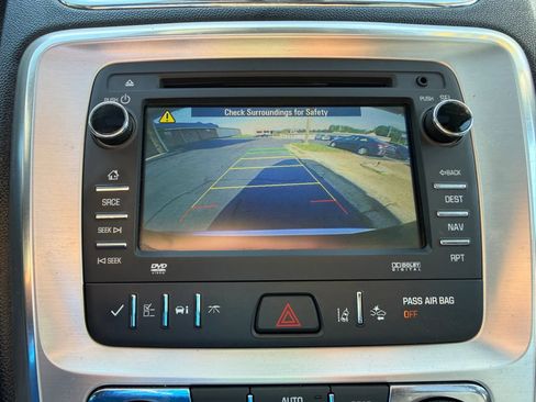 Used 2016 GMC Acadia SLT w/ Open Road Package AWD/4WD image 29
