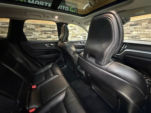 Used 2019 Volvo XC60 T6 Momentum AWD/4WD image 47