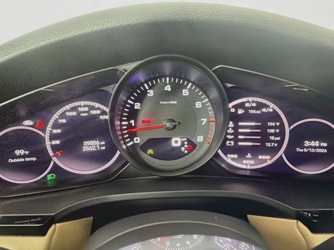 Certified 2023 Porsche Cayenne Platinum Edition AWD/4WD image 14
