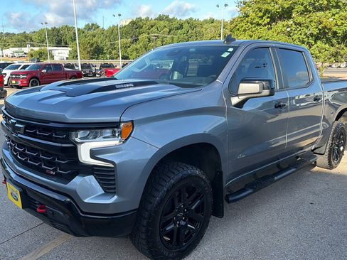 Used 2024 Chevrolet Silverado 1500 LT Trail Boss AWD/4WD image 25