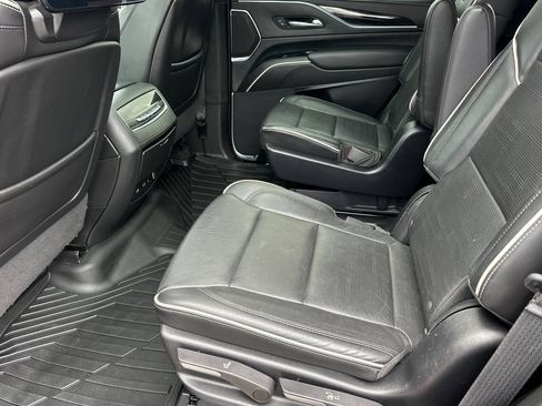 Used 2022 Cadillac Escalade Sport AWD/4WD image 12
