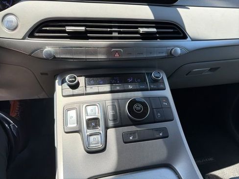 Used 2020 Hyundai Palisade SEL w/ Convenience Package FWD image 5