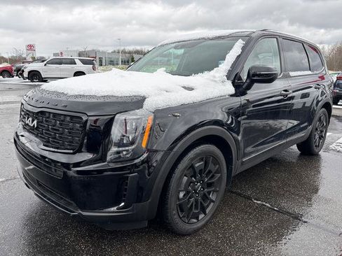 Certified 2022 Kia Telluride EX w/ EX Premium Package image 4