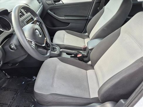 Used 2024 Volkswagen Jetta Sport FWD image 14