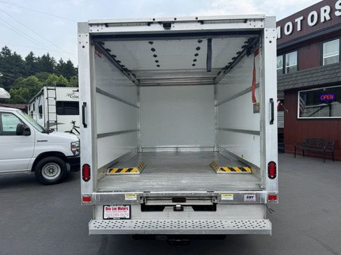 Used 2019 Ford Transit 350 156 DRW RWD image 3