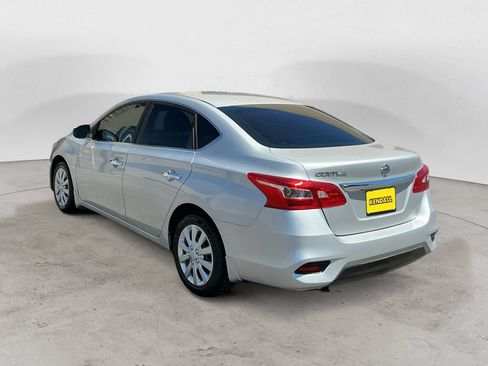 Used 2019 Nissan Sentra S FWD image 3
