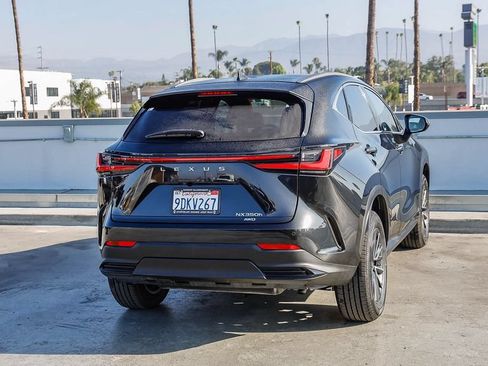Used 2022 Lexus NX 350h AWD image 9