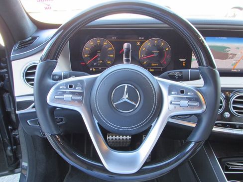 Used 2018 Mercedes-Benz S 560 4MATIC Sedan image 10