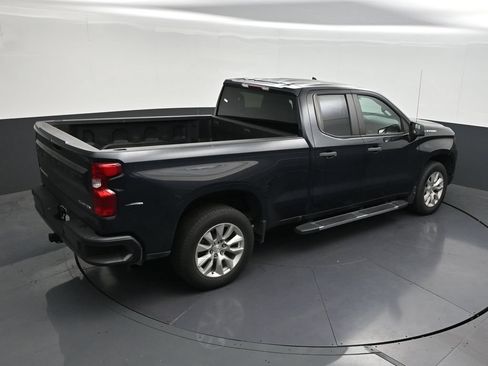 Used 2023 Chevrolet Silverado 1500 Custom RWD image 19