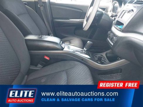 Used 2017 Dodge Journey SXT w/ Comfort/Convenience Group image 10