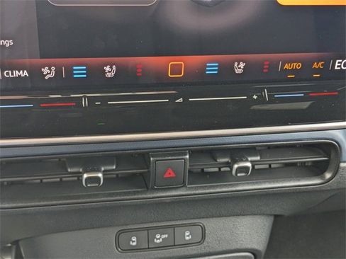 New 2025 Volkswagen ID. Buzz Pro S image 24