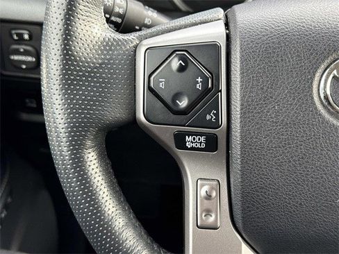 Used 2023 Toyota 4Runner Limited image 25