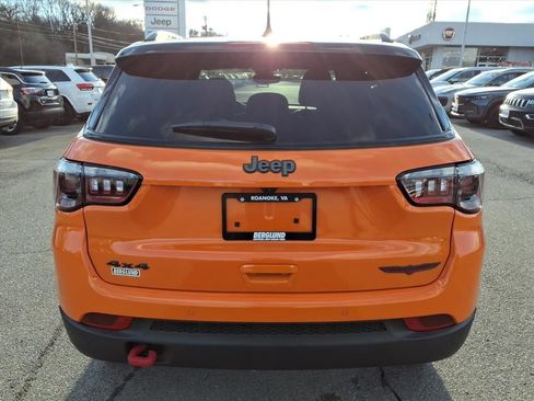 New 2026 Jeep Compass Trailhawk w/ Sun, Sound & Navigation Group image 5