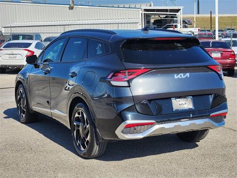 Used 2023 Kia Sportage SX image 7