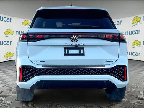 New 2026 Volkswagen Tiguan SEL R-Line image 6