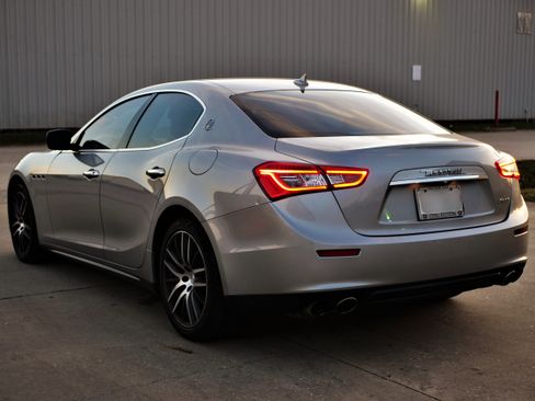 Used 2014 Maserati Ghibli image 8