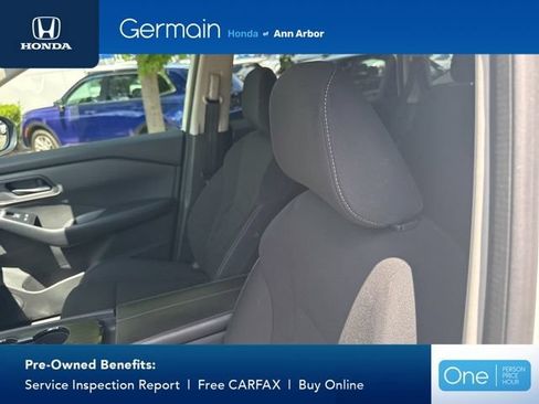 Used 2024 Nissan Rogue S FWD image 16
