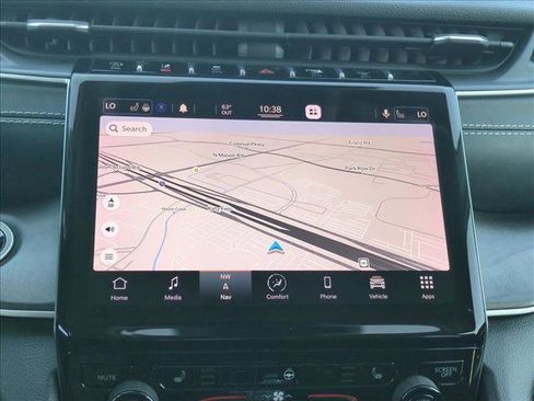 Used 2021 Jeep Grand Cherokee L Limited image 12