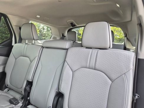 Used 2023 Honda Pilot Elite image 49