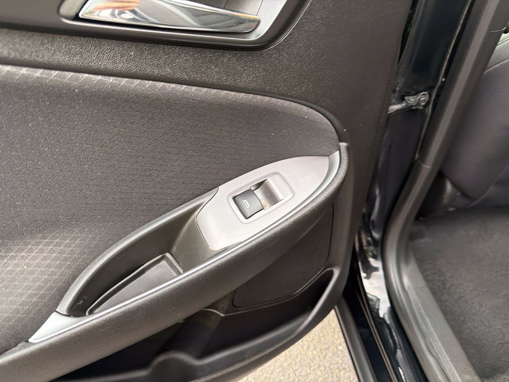 Used 2024 Chevrolet Malibu LT FWD image 28