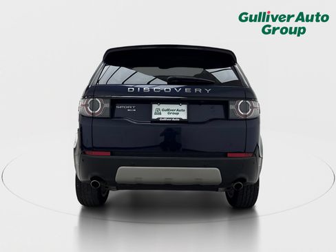 Used 2019 Land Rover Discovery Sport AWD/4WD image 7