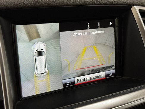 Used 2015 Mercedes-Benz GL 320 GL 350 BlueTEC AWD 4MATIC 4dr image 96