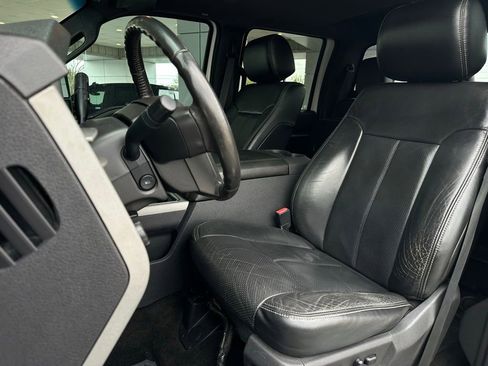 Used 2015 Ford F250 Lariat w/ Lariat Ultimate Package AWD/4WD image 13