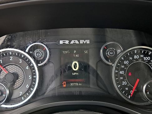 Used 2024 RAM 1500 Big Horn AWD/4WD image 20