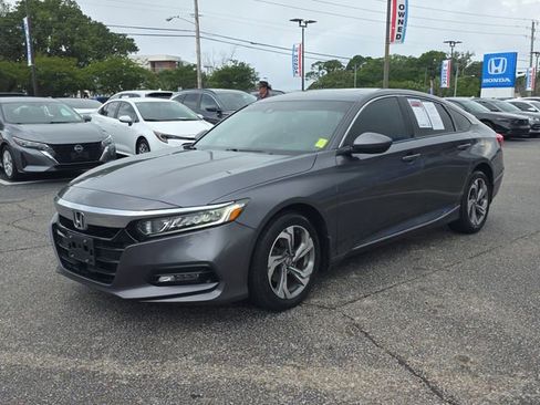 Used 2020 Honda Accord EX image 8