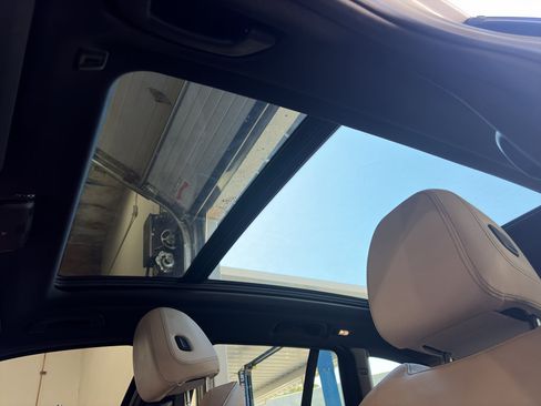 Used 2019 BMW X3 sDrive30i w/ Premium Package RWD image 17