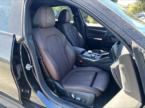 Used 2023 BMW i4 eDrive40 w/ M Sport Package RWD image 30