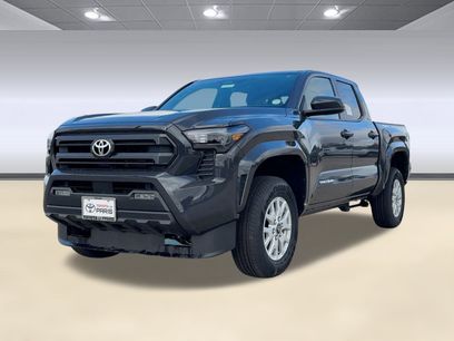 New 2025 Toyota Tacoma SR5