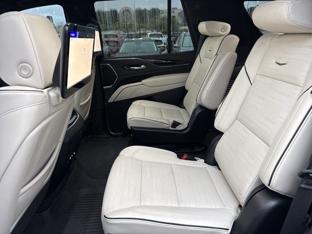 Used 2024 Cadillac Escalade Sport w/ Touring Package AWD/4WD image 6
