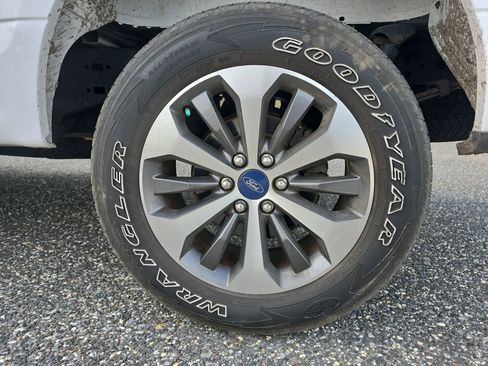 Used 2019 Ford F150 XL w/ Equipment Group 101A Mid image 9