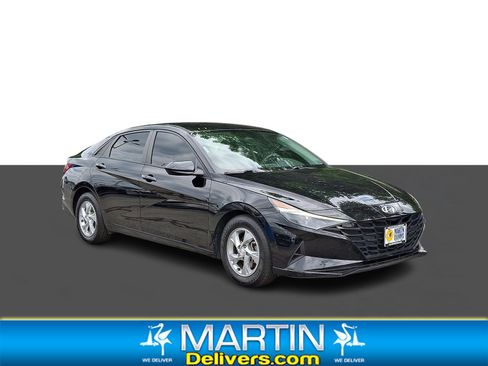Used 2021 Hyundai Elantra SE FWD image 1