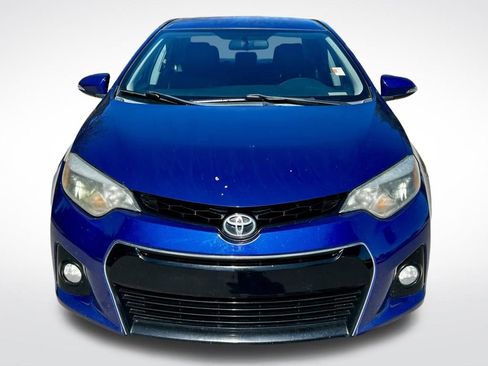 Used 2015 Toyota Corolla L image 2