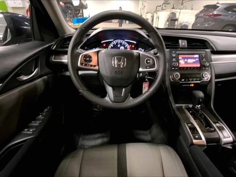 Used 2017 Honda Civic LX image 5