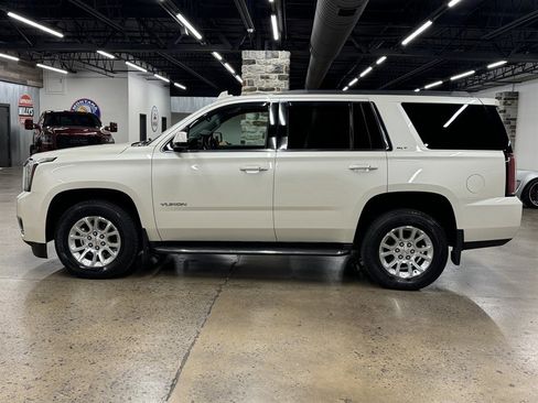 Used 2015 GMC Yukon SLT w/ Open Road Package image 4